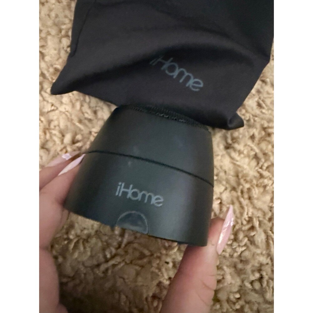 Home speaker - Picture 2 of 2